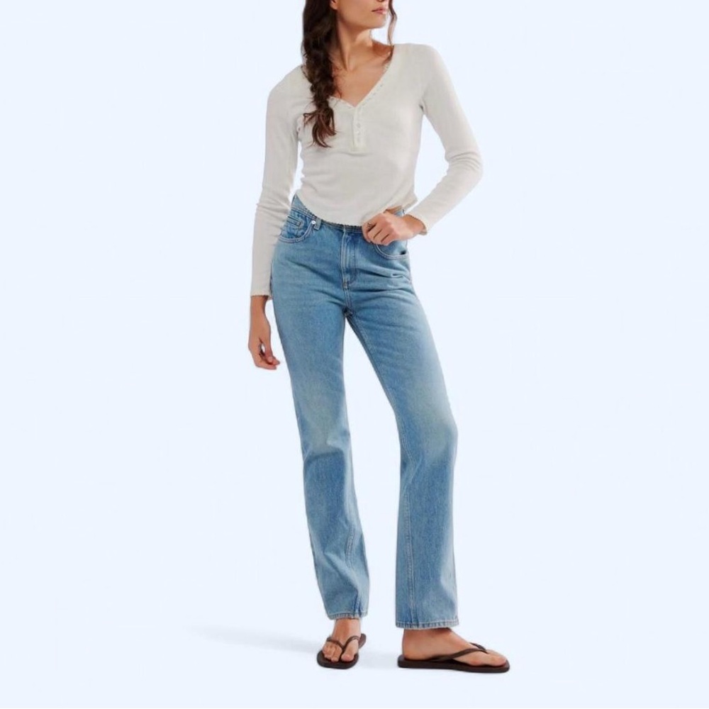 Free People Xena High Rise Slim Straight Light Wash blue jeans